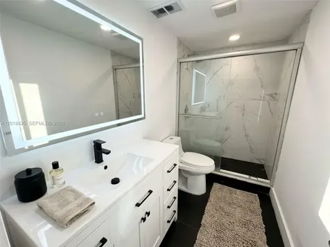 500 Bayview Drive Sunny Isles Beach FL 33160