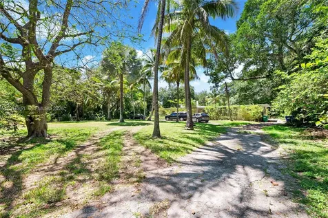 7480 SW 122nd Street Pinecrest FL 33156