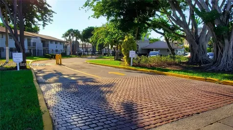 7115 NW 179th Street Hialeah FL 33015