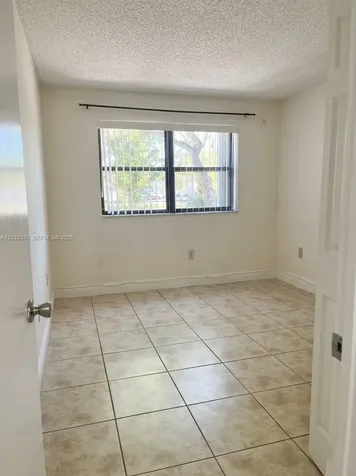 7115 NW 179th Street Hialeah FL 33015