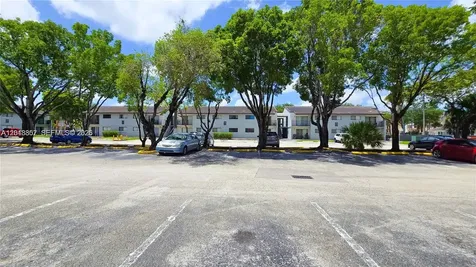 7115 NW 179th Street Hialeah FL 33015