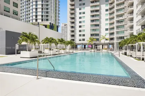 690 SW 1st Court Miami FL 33130