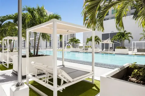 690 SW 1st Court Miami FL 33130
