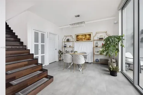690 SW 1st Court Miami FL 33130