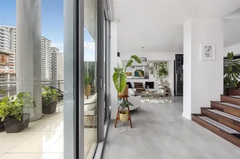 690 SW 1st Court Miami FL 33130