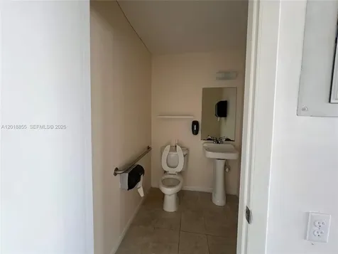 100 E Oakland Park Boulevard Wilton Manors FL 33334