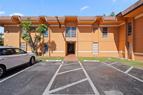 9483 SW 76th Miami FL 33173