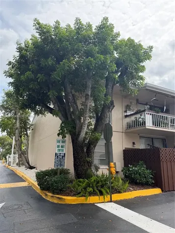 13781 SW 66th Street Miami FL 33183