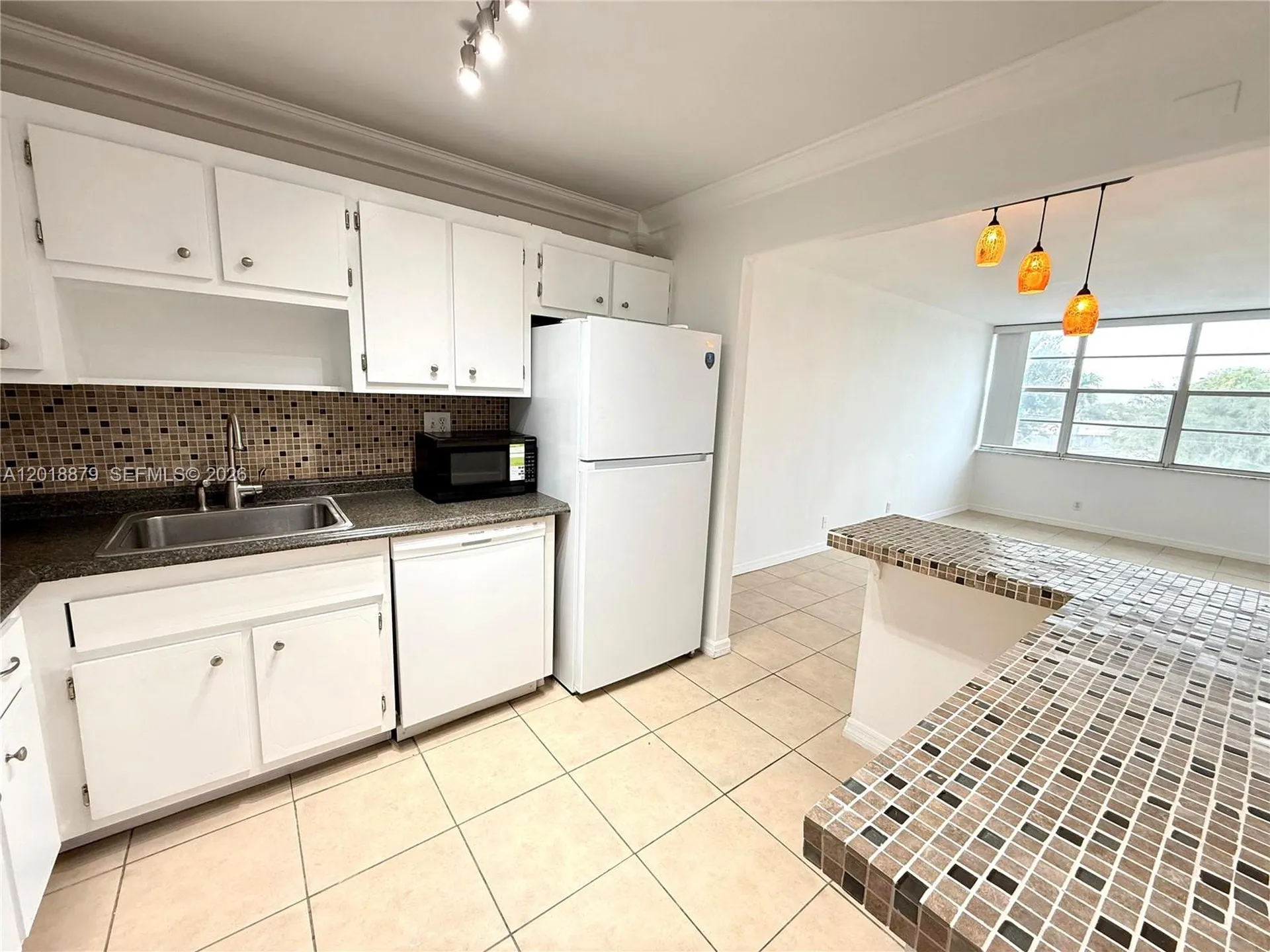 2771 Taft Street Hollywood FL 33020