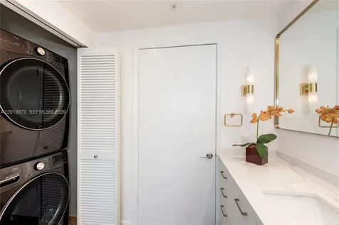 848 Brickell Key Drive Miami FL 33131