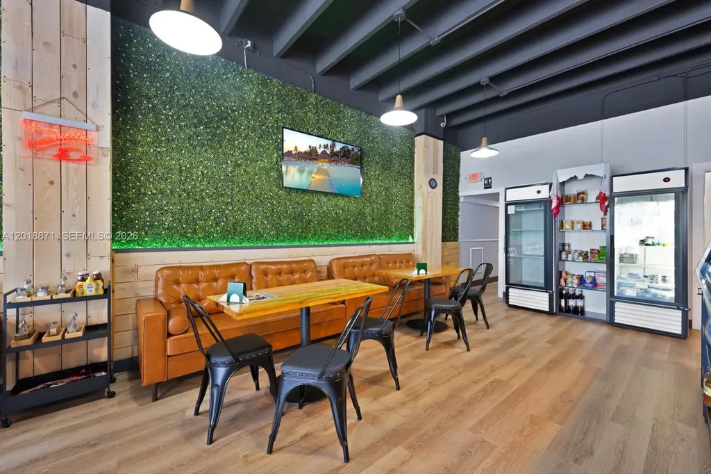 422 S Dixie Highway Hollywood FL 33020
