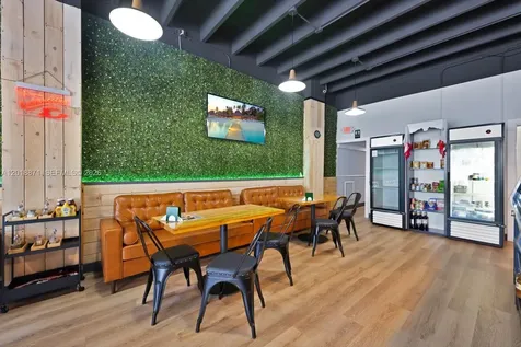 422 S Dixie Highway Hollywood FL 33020