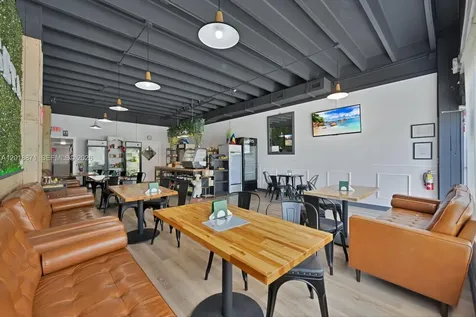 422 S Dixie Highway Hollywood FL 33020
