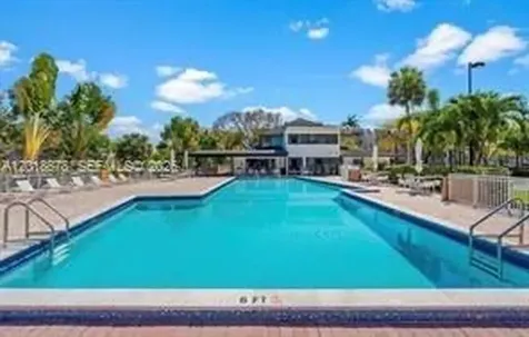 7775 SW 86th Street Miami FL 33143