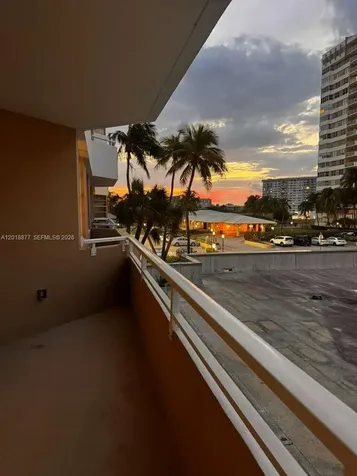 1985 S Ocean Drive Hallandale Beach FL 33009