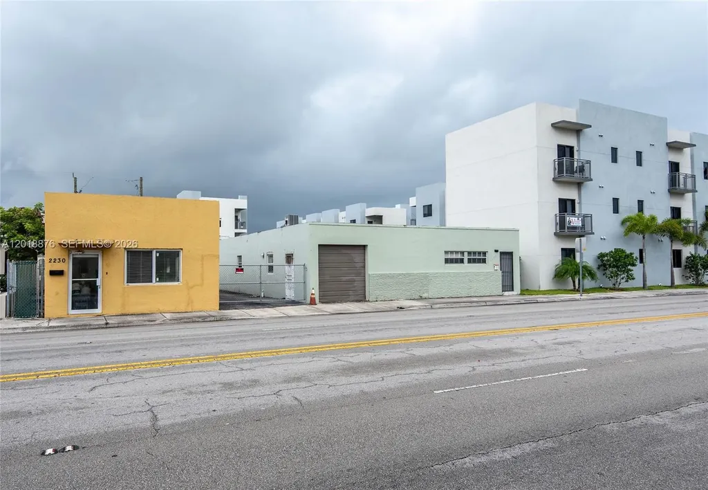 2250 Palm Avenue Hialeah FL 33010