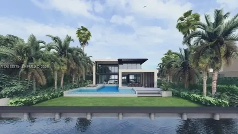 1051 S Southlake Drive Hollywood FL 33019