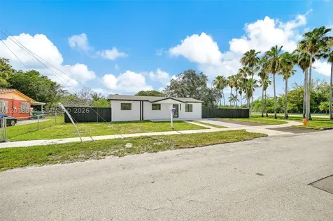 19820 NW 39th Avenue Miami Gardens FL 33055