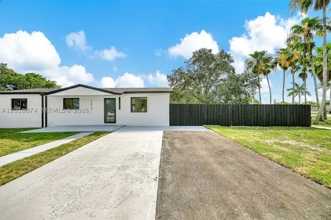 19820 NW 39th Avenue Miami Gardens FL 33055