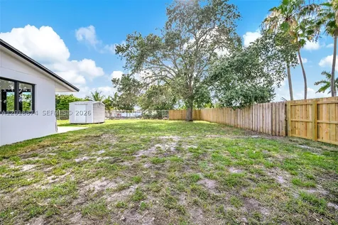 19820 NW 39th Avenue Miami Gardens FL 33055