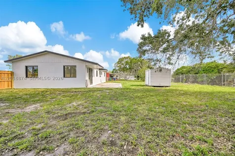 19820 NW 39th Avenue Miami Gardens FL 33055