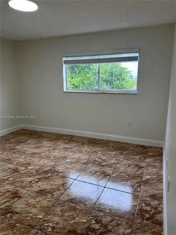 2780 W 76th Street Hialeah FL 33016