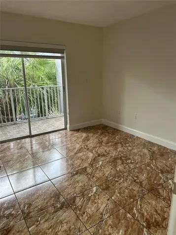 2780 W 76th Street Hialeah FL 33016