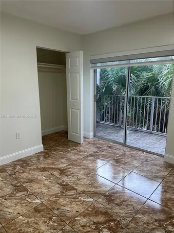 2780 W 76th Street Hialeah FL 33016