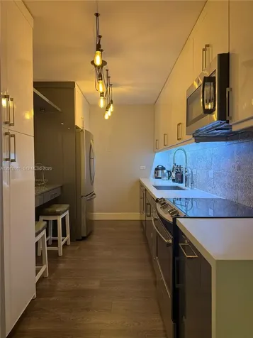 401 69th Street Miami Beach FL 33141