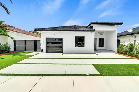 8865 NW 148th Terrace Miami Lakes FL 33018