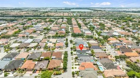 8865 NW 148th Terrace Miami Lakes FL 33018