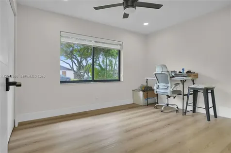 4909 SW 135th Court Miami FL 33175