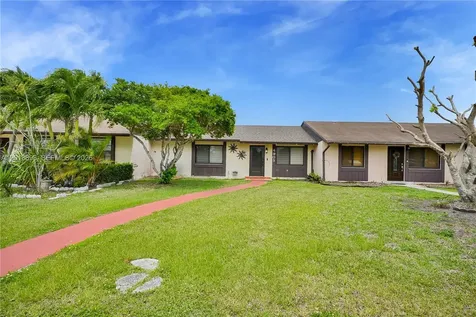 4909 SW 135th Court Miami FL 33175