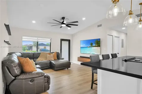 4909 SW 135th Court Miami FL 33175