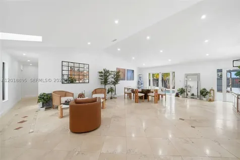 12715 SW 96th Terrace Miami FL 33186