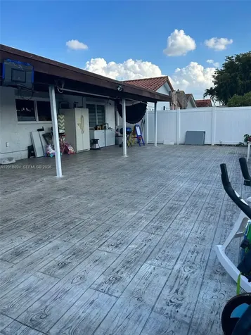 1200 SW 136th Place Miami FL 33184