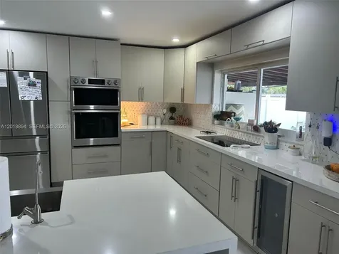 1200 SW 136th Place Miami FL 33184