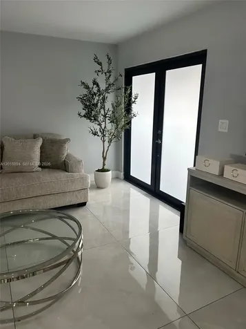 1200 SW 136th Place Miami FL 33184