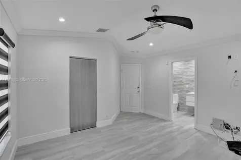 2266 NW 208th Terrace Pembroke Pines FL 33029
