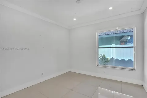 2266 NW 208th Terrace Pembroke Pines FL 33029
