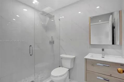 2266 NW 208th Terrace Pembroke Pines FL 33029