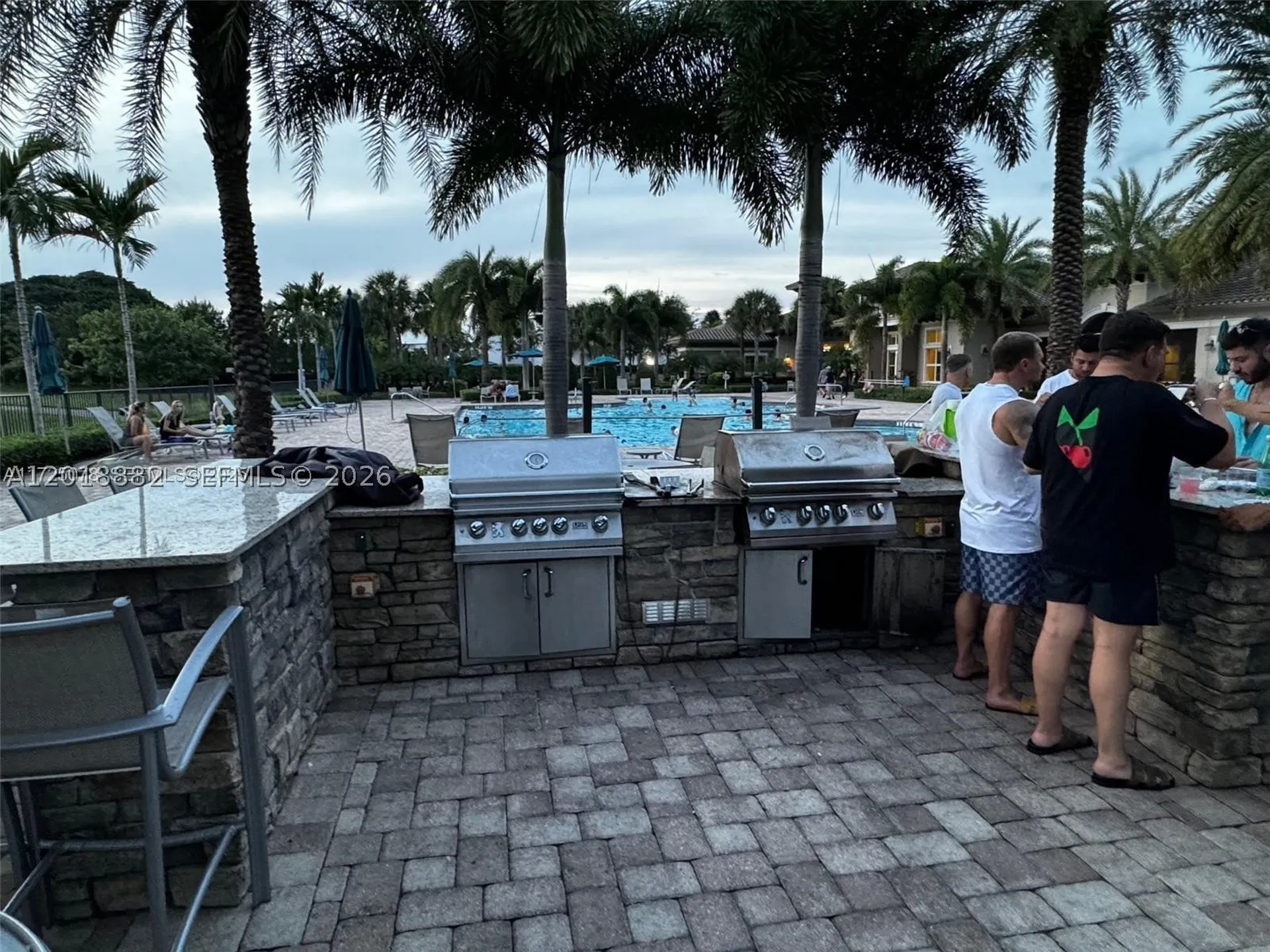 950 Hillcrest Drive Hollywood FL 33021