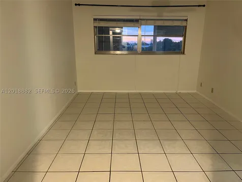 950 Hillcrest Drive Hollywood FL 33021