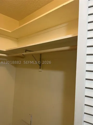 950 Hillcrest Drive Hollywood FL 33021