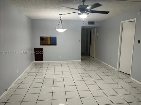 950 Hillcrest Drive Hollywood FL 33021