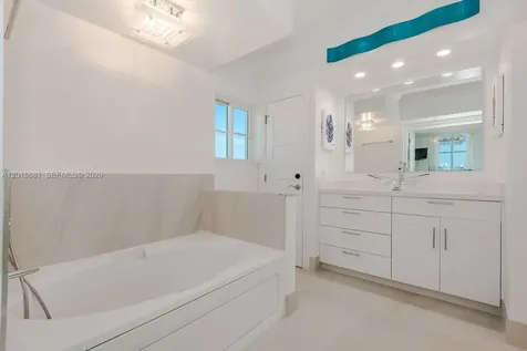 3020 NE 32nd Avenue Fort Lauderdale FL 33308