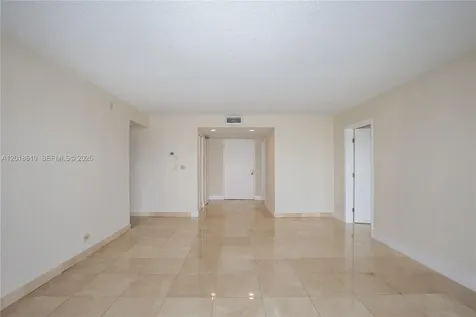 1800 NE 114th Street Miami FL 33181