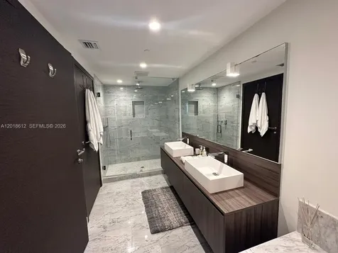 1000 Brickell Plaza Miami FL 33131