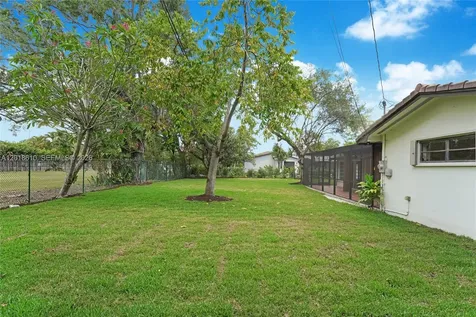 7220 SW 69th Court Miami FL 33143