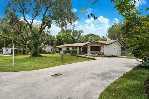 7220 SW 69th Court Miami FL 33143